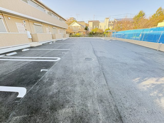 セントラルコートⅡの駐車場