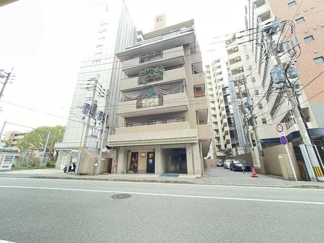 【外観】 | エバーライフすの子小前 | 大濠公園駅まで徒歩７分の好立地。自然も都会の利便性も兼ね備えたエリアです