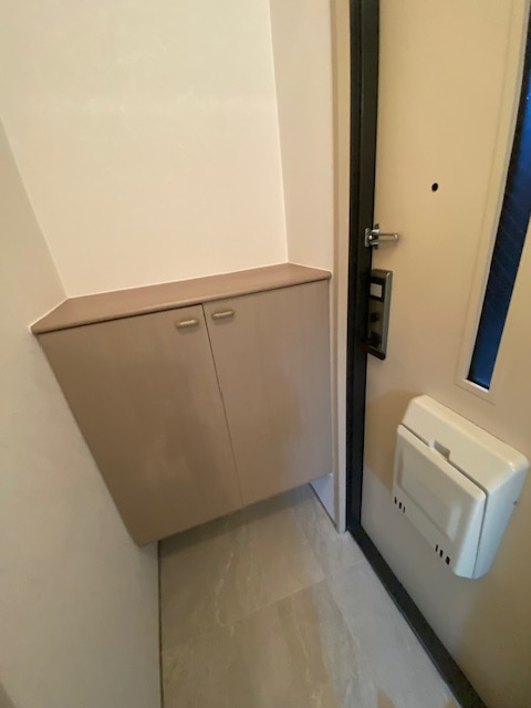 ラムールの玄関