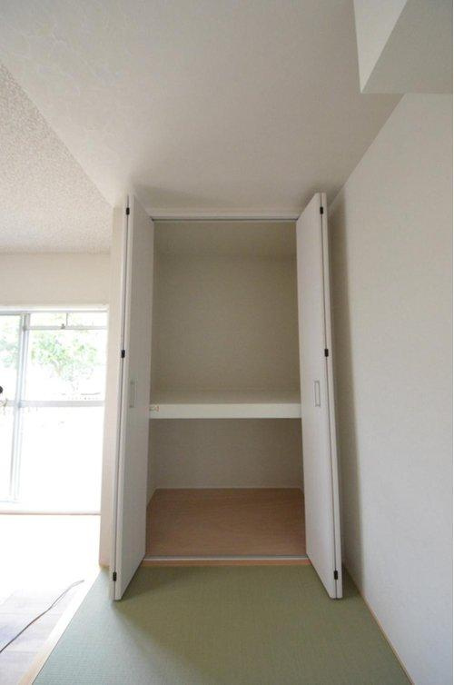 鈴が峰第3住宅2号棟の収納|広い収納スペース有、お部屋が広く綺麗に使えます