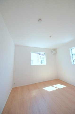 阿品台三丁目の洋室|全居室収納スペース有、お部屋が広く綺麗に使えます