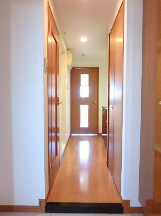 ガラ・グランディ練馬の玄関