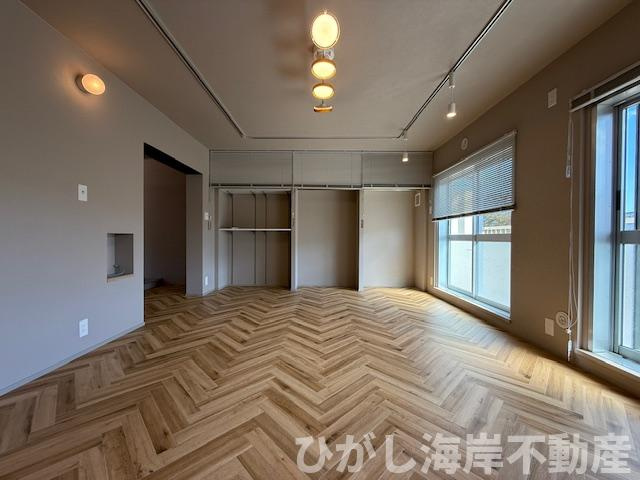 湘南西部住宅2-21号棟の居間・リビング|新規リフォーム完了！　LDK