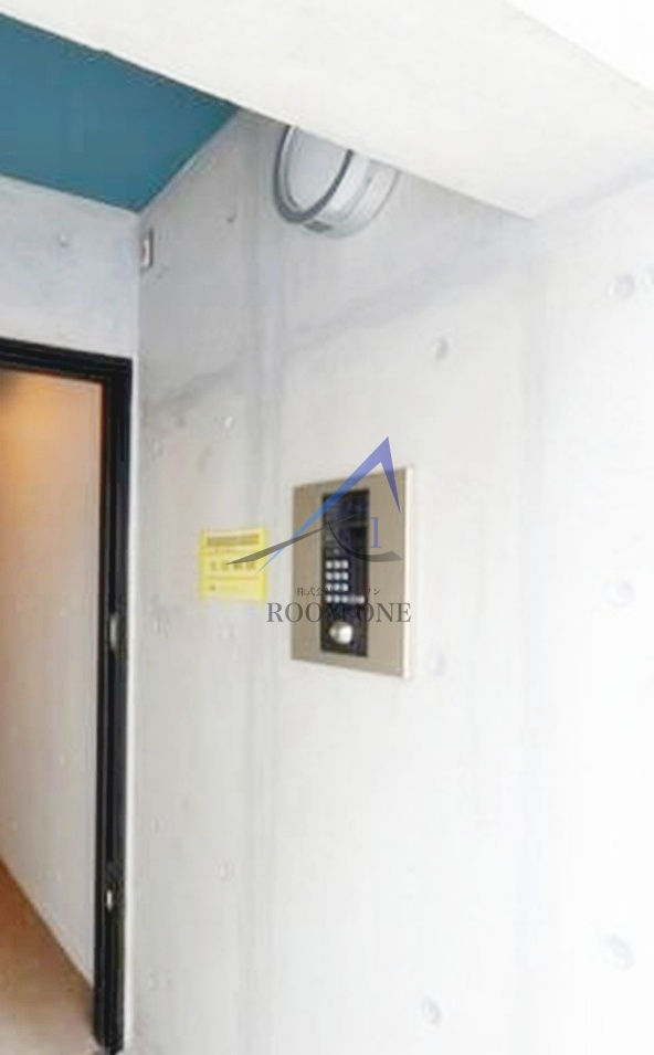 ｒｃレジ本所のセキュリティ|オートロックです。