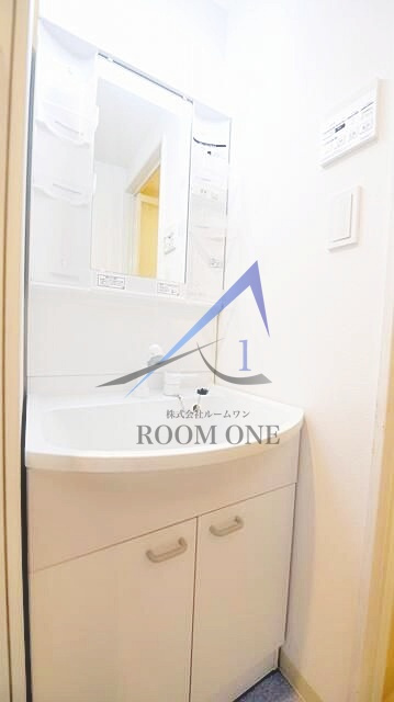 ｒｃレジ本所の洗面所|洗面台です。