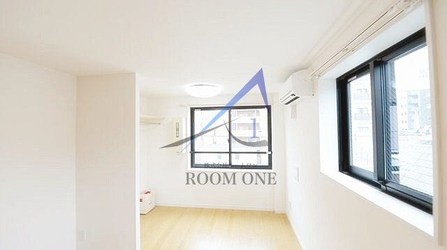 ｒｃレジ本所の居間・リビング|洋室のお部屋です。