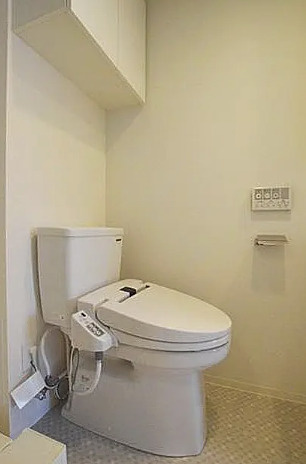 リヴシティ横濱新川町弐番館のトイレ