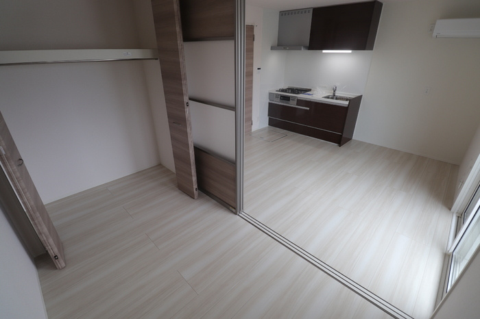 D-roomクレスト国分の寝室|クローゼット付の洋室です☆