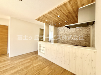 【ダイニング】 | 菊川市潮海寺 新築一戸建て 1号棟 | ダイニングスペース