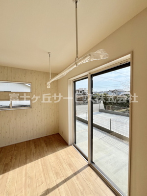 【ランドリースペース】 | 菊川市潮海寺 新築一戸建て 1号棟 | 室内物干しができます