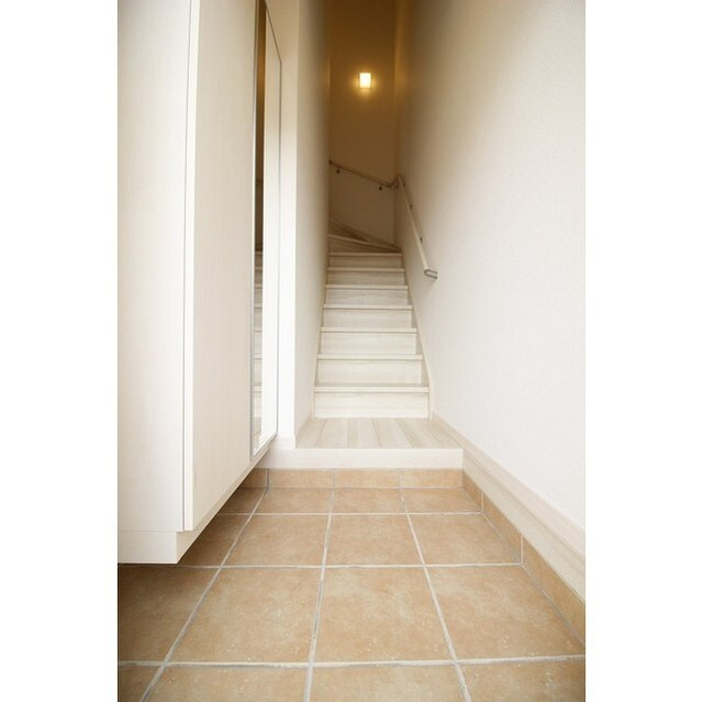 アムール BONHEURの玄関