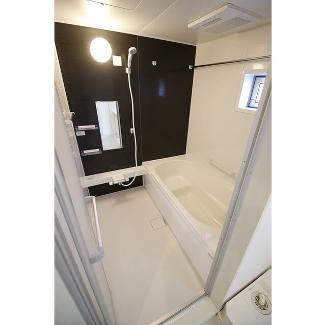 アムール BONHEURの浴室