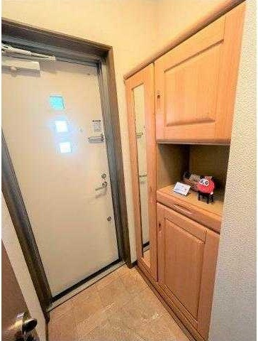 スカイハウス学園西町の玄関