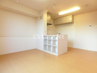 【居間・リビング】 | Ｔ－ｒｏｏｍ | １０．３帖のＬＤＫ。