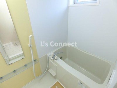 【浴室】 | Ｔ－ｒｏｏｍ | 追焚き、浴室乾燥付きのお風呂。