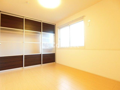 【その他】 | Ｔ－ｒｏｏｍ | 独立した洋室は寝室として使えます。