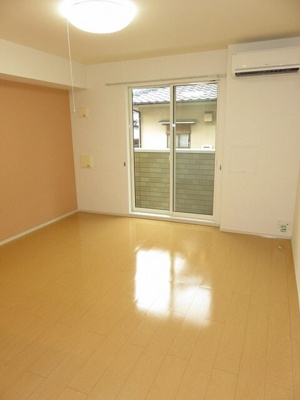 【居間・リビング】 | ベル・フィオーレＡ