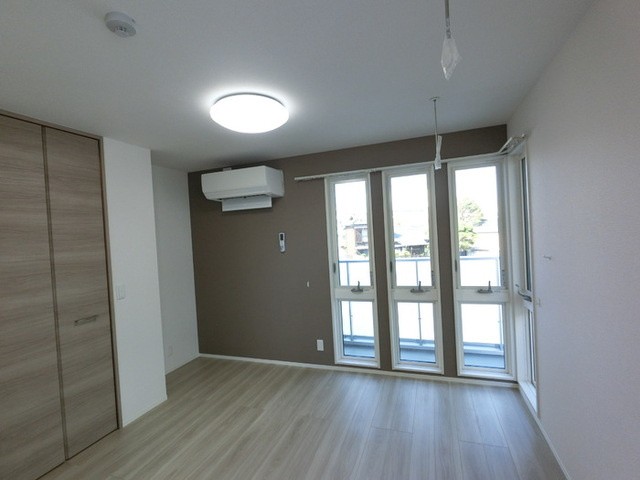 コンフォート上和田のその他|洋室