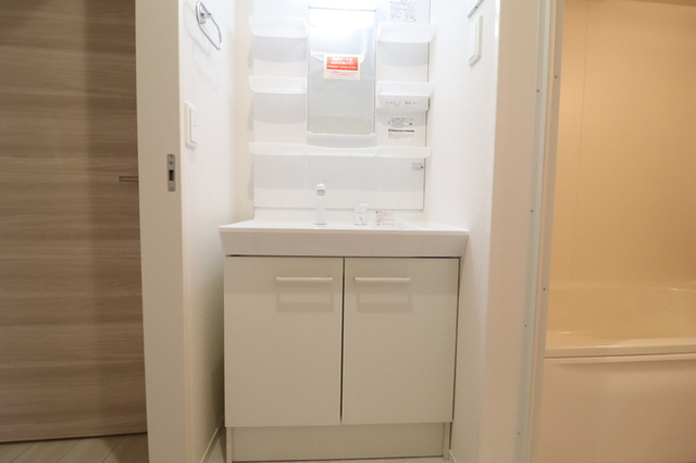 D-ROOM浜尻町の洗面所|洗髪洗面化粧台