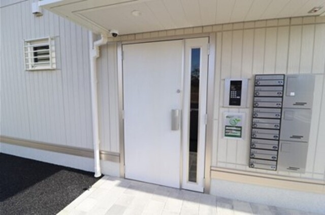 D-room Fiore ”N”のエントランス|エントランス