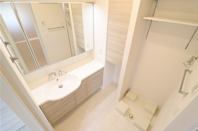 D-room Fiore ”N”の洗面所|洗面室