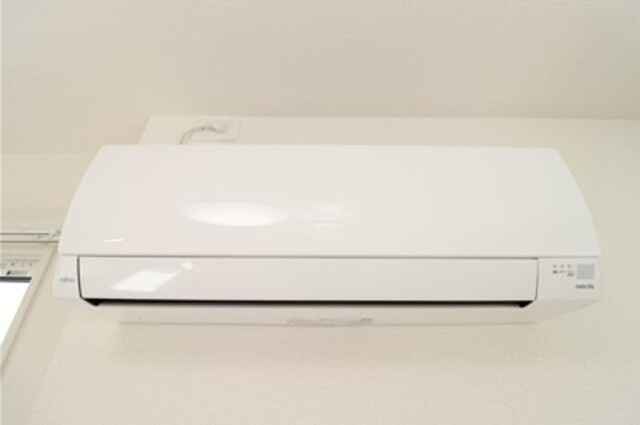 D-room Fiore ”N”の設備|エアコン