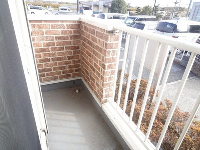 【バルコニー】 | メゾン・リバビュー