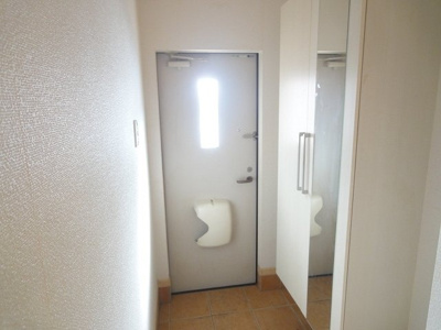 【玄関】 | メゾン・リバビュー