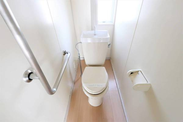 【トイレ】 | ビレッジハウス小浜2号棟 | ビレッジハウスの同一物件・同一タイプの間取りの写真です