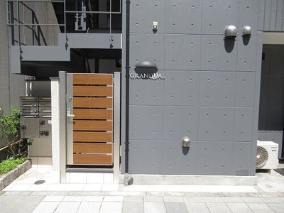 【エントランス】 | グランクオール浅草橋 | エントランス外観　※前回募集時2021年4月撮影