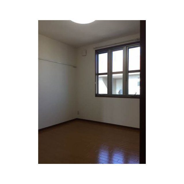 岐阜市芋島５丁目のアパートの内装