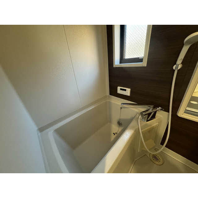 岐阜市切通６丁目のアパートの浴室