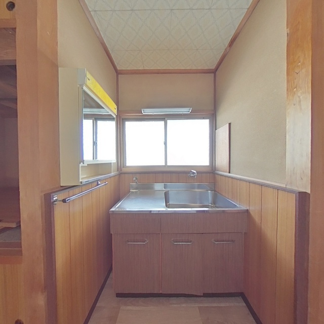 岐阜市長良福江町１丁目の一戸建てのキッチン