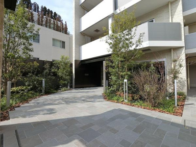 【エントランス】 | パークアクシス表参道レジデンス