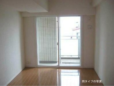 【洋室】 | コンフォリア東池袋WEST