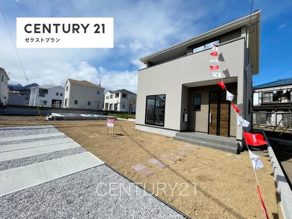 渋川市石原1期 1号棟の外観|イメージパース※実際の色と異なる場合があります。