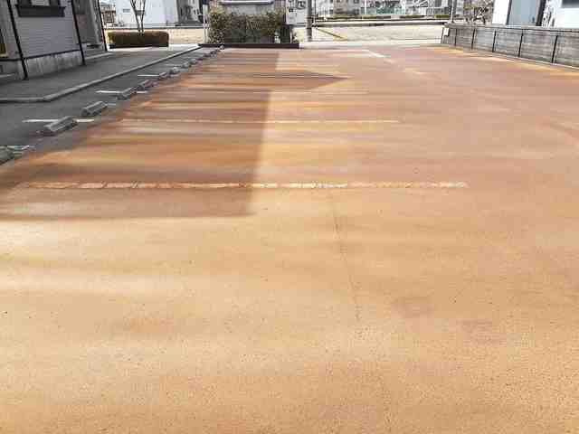 シェル・フルーヴＢの駐車場|駐車場があるので、車を買う予定の方も安心です