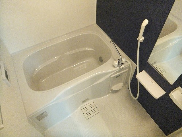 レオン　ステラの浴室|日々の疲れを癒すお風呂付です