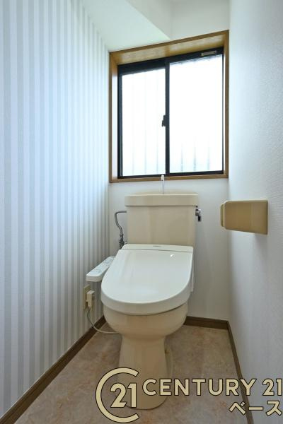 香芝市穴虫　一戸建のトイレ|■現地撮影写真■清潔感ある綺麗なお手洗い！