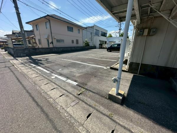 【駐車場】 | ハイツアイ旗ヶ崎