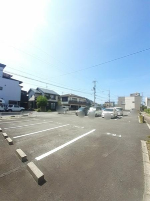 【駐車場】 | グランメール旗ヶ崎２