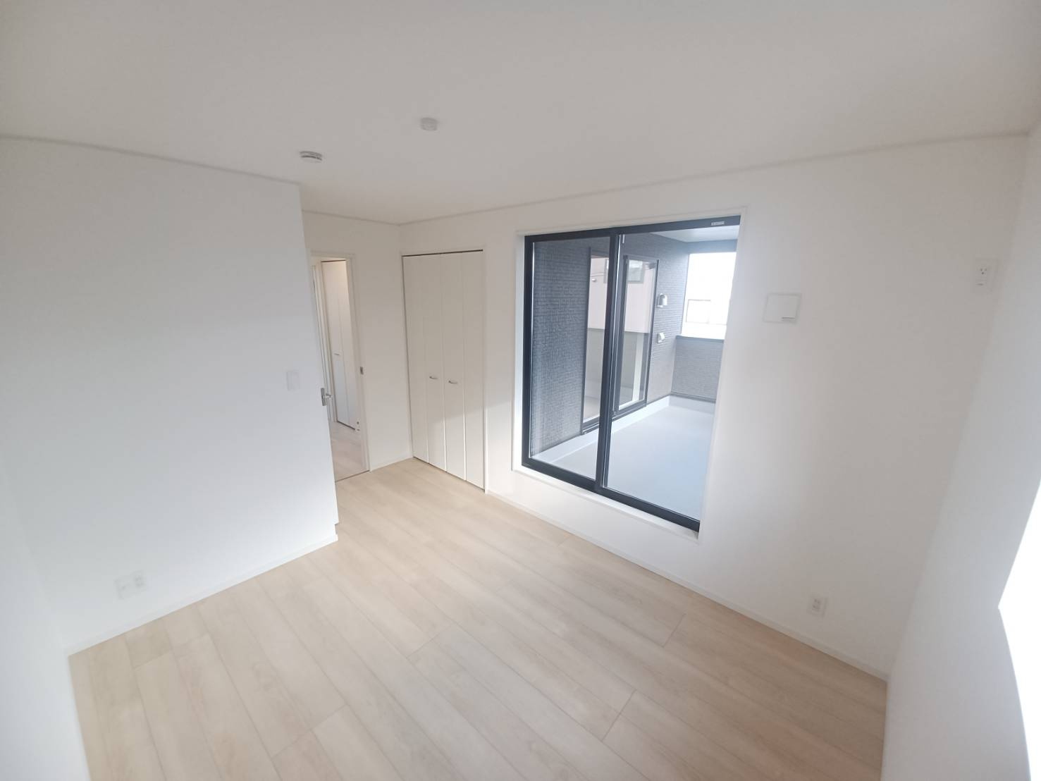 【新築戸建】仁井田町　全5棟の洋室