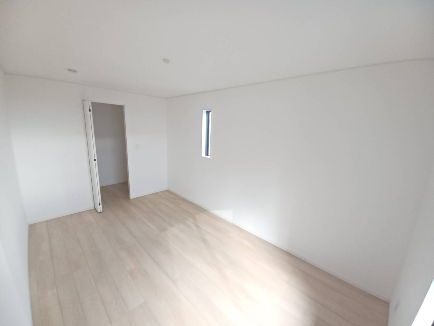 【新築戸建】仁井田町　全5棟の洋室