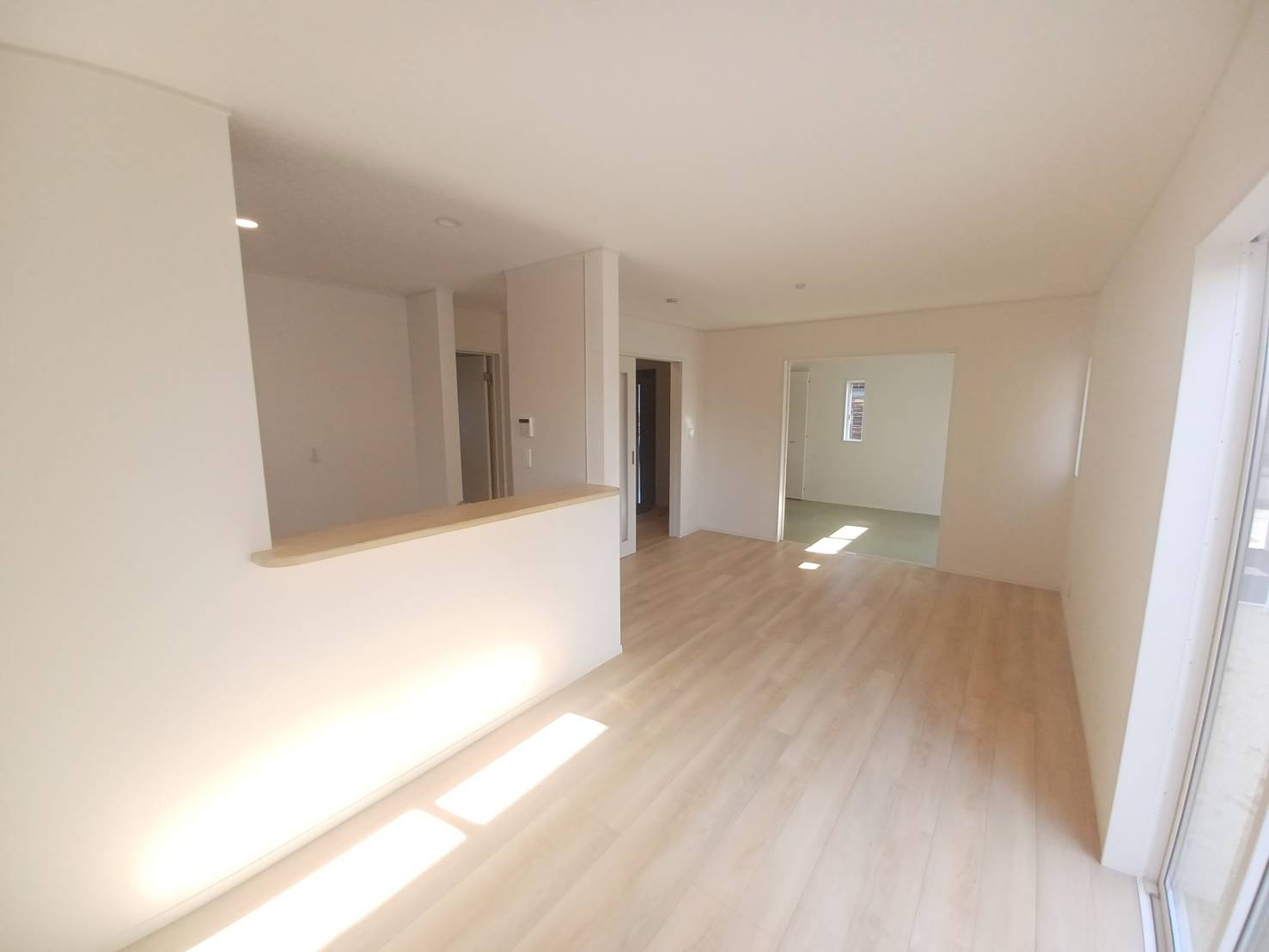 【新築戸建】泉玉露　全2棟の居間・リビング