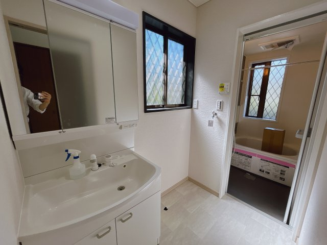 いわき市南台1丁目　中古戸建の独立洗面台