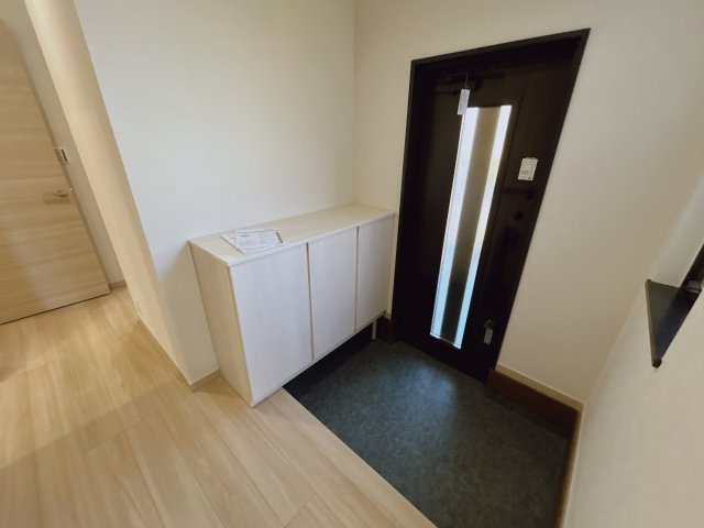 いわき市南台1丁目　中古戸建の玄関