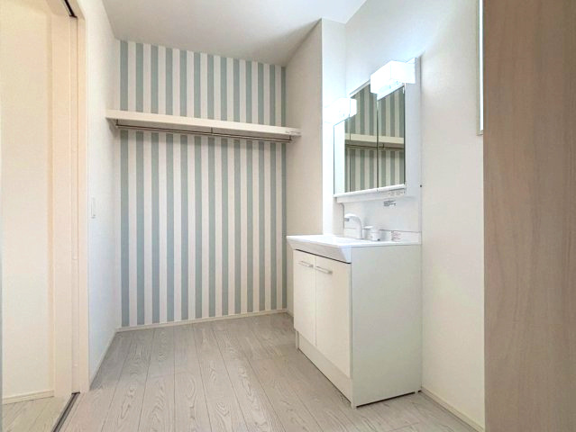 仲介手数料不要　よかタウンBloom菊池郡大津町美咲野4丁目１期【美咲野小・大津北中】の独立洗面台