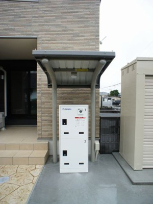 【設備】 | リュミエール | 宅配ボックスがあります。