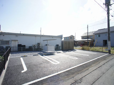 【駐車場】 | リュミエール | 駐車場使用可能です♪