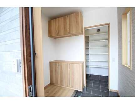 廿日市市阿品台2丁目　新築一戸建ての玄関